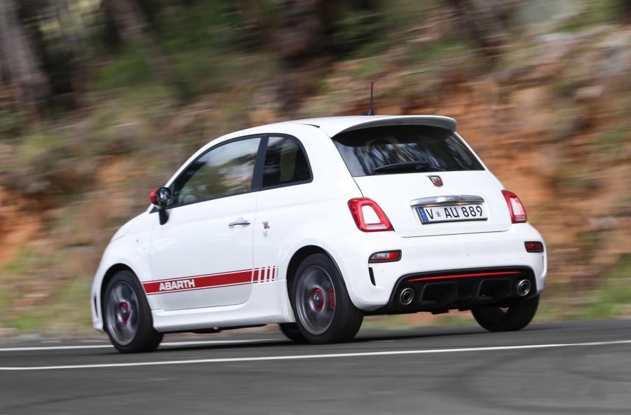  Abarth 595 (312) 2017 года  (AU) (фото 13 из 40)